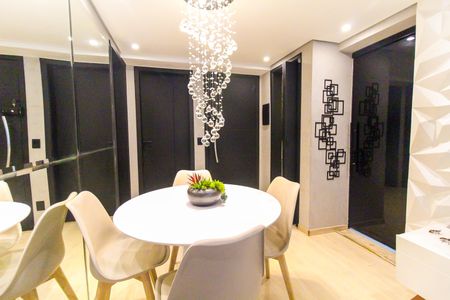 Sala 1 de apartamento à venda com 4 quartos, 117m² em Vila Carmosina, São Paulo