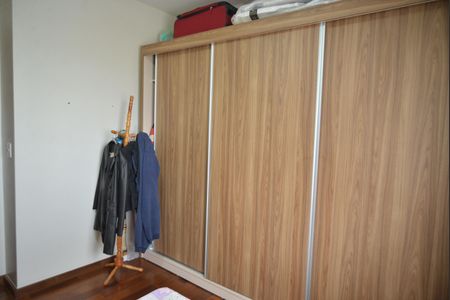 Apartamento à venda com 92m², 2 quartos e 2 vagasQuarto 1