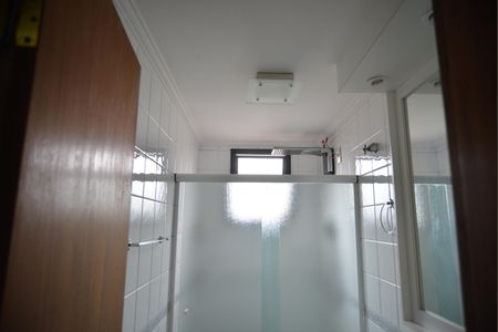 Apartamento à venda com 92m², 2 quartos e 2 vagasBanheiro da Suíte