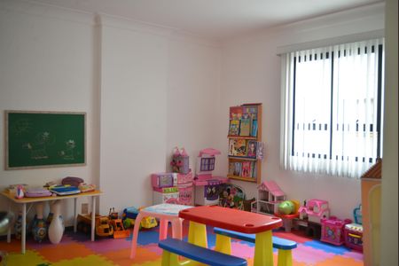 Apartamento à venda com 92m², 2 quartos e 2 vagasBrinquedoteca