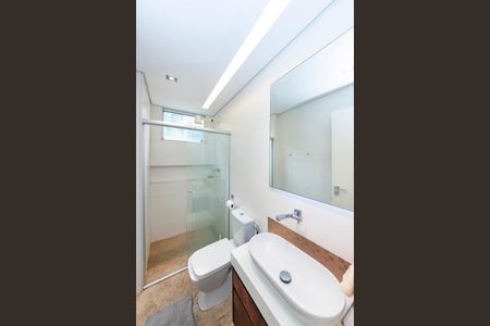 Apartamento à venda com 70m², 3 quartos e 2 vagasBanheiro Social 2