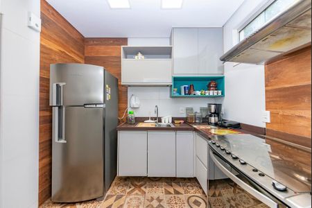 Apartamento à venda com 70m², 3 quartos e 2 vagasCozinha