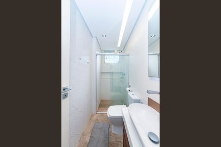 Apartamento à venda com 70m², 3 quartos e 2 vagasBanheiro Social 2