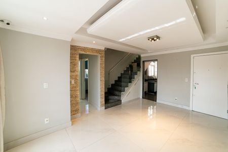 Apartamento para alugar com 75m², 1 quarto e 2 vagas Apartamento para alugar com 75m², 1 quarto e 2 vagasSala