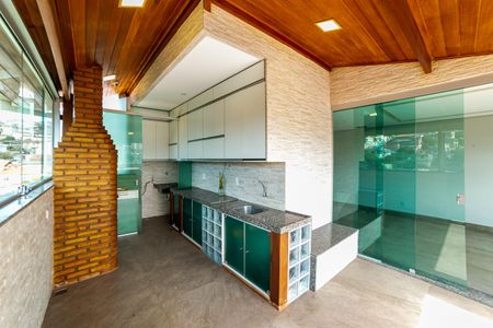 Apartamento para alugar com 75m², 1 quarto e 2 vagas Apartamento para alugar com 75m², 1 quarto e 2 vagasCobertura