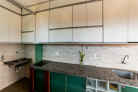 Apartamento para alugar com 75m², 1 quarto e 2 vagas Apartamento para alugar com 75m², 1 quarto e 2 vagasCobertura