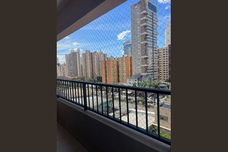 Apartamento para alugar com 75m², 3 quartos e 2 vagas Apartamento para alugar com 75m², 3 quartos e 2 vagasVaranda