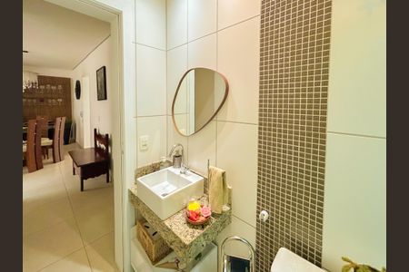 Apartamento à venda com 3 quartos, 178m² em Heliópolis, Belo Horizonte