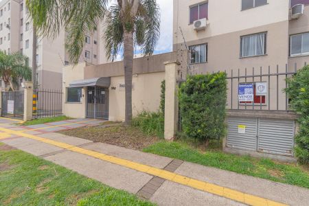 Apartamento à venda com 51m², 2 quartos e 1 vagaFachada do Condomínio/Placa instalada