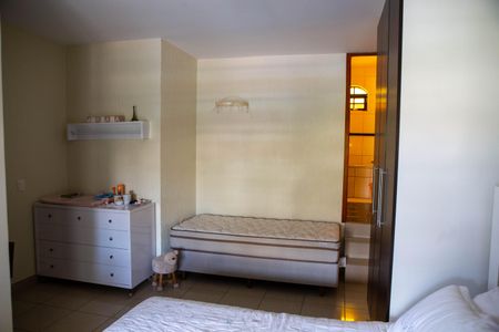 Casa à venda com 395m², 3 quartos e 4 vagasQuarto 3 - Suíte