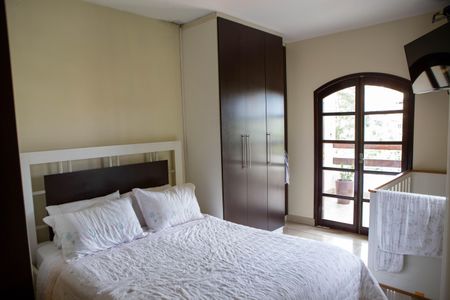 Casa à venda com 395m², 3 quartos e 4 vagasQuarto 3 - Suíte