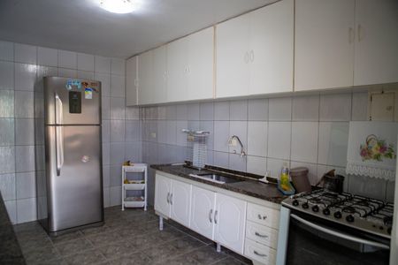 Casa à venda com 395m², 3 quartos e 4 vagasCozinha 2