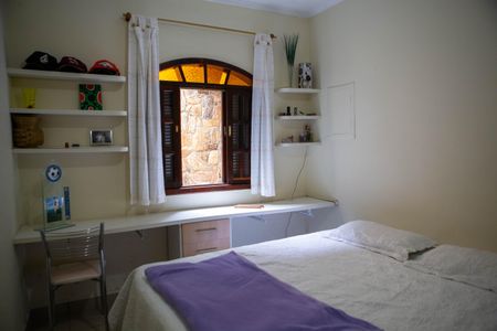 Casa à venda com 395m², 3 quartos e 4 vagasQuarto 1