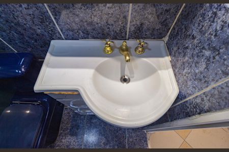 Apartamento para alugar com 65m², 3 quartos e 1 vagaDetalhe Banheiro - Social