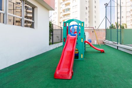 Apartamento para alugar com 65m², 3 quartos e 1 vagaPlayground