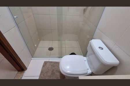 Casa à venda com 294m², 3 quartos e 20 vagasBanheiro Social 