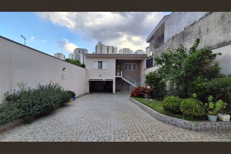 Casa à venda com 294m², 3 quartos e 20 vagasQuintal 