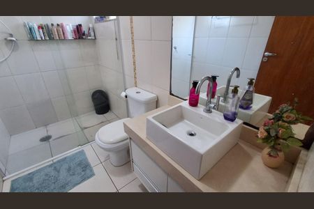 Casa à venda com 294m², 3 quartos e 20 vagasBanheiro Suíte 