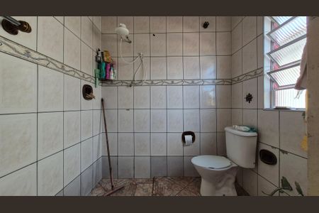 Casa para alugar com 179m², 3 quartos e 1 vagaBanheiro da suíte