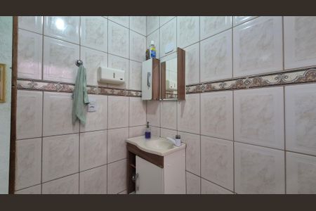 Casa para alugar com 179m², 3 quartos e 1 vagaBanheiro 