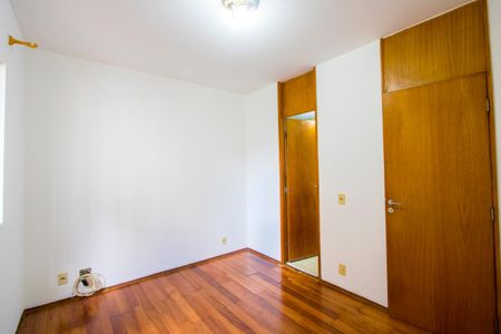Apartamento à venda com 80m², 3 quartos e 1 vagaQuarto 1 - Suíte
