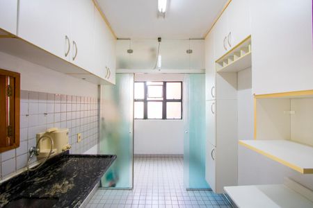 Apartamento à venda com 80m², 3 quartos e 1 vagaCozinha