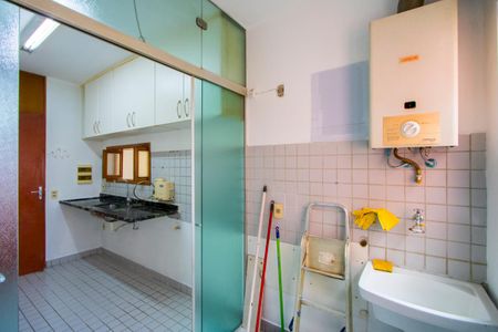 Apartamento à venda com 80m², 3 quartos e 1 vagaÁrea de serviço