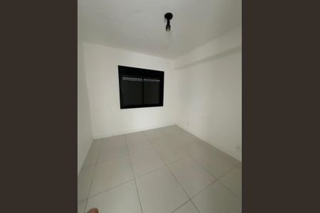 Quarto de apartamento para alugar com 1 quarto, 47m² em Azenha, Porto Alegre