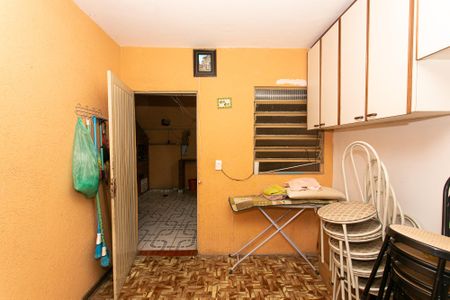 Casa à venda com 350m², 2 quartos e sem vagaQuarto de Serviço