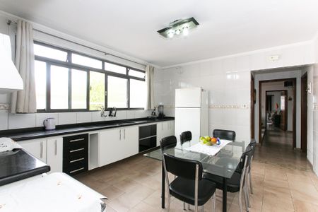 Casa à venda com 350m², 2 quartos e sem vagaCozinha