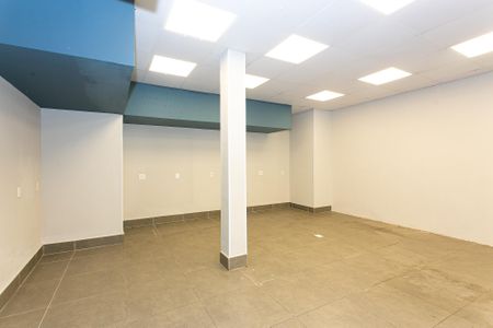 Casa à venda com 350m², 2 quartos e sem vagaSalão