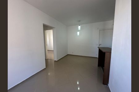 Sala de apartamento para alugar com 2 quartos, 51m² em Centro, Barueri