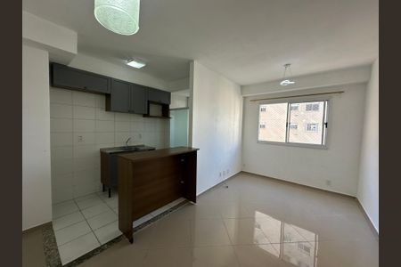 Apartamento para alugar com 51m², 2 quartos e 1 vaga Apartamento para alugar com 51m², 2 quartos e 1 vagaSala
