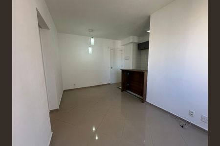 Apartamento para alugar com 51m², 2 quartos e 1 vaga Apartamento para alugar com 51m², 2 quartos e 1 vagaSala