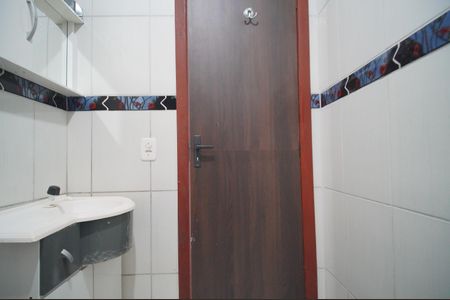 Casa à venda com 80m², 2 quartos e 1 vagaBanheiro 1