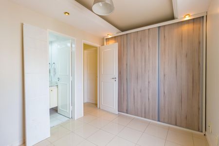 Apartamento para alugar com 81m², 3 quartos e 2 vagasQuarto 3 - Suíte