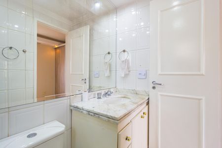 Apartamento para alugar com 81m², 3 quartos e 2 vagasBanheiro - Suíte