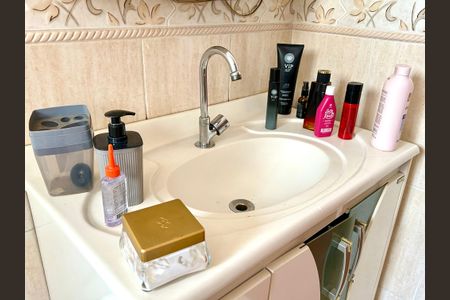 Casa à venda com 260m², 3 quartos e 2 vagasBanheiro da Suíte