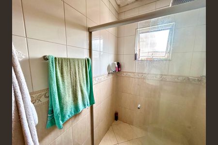 Casa à venda com 260m², 3 quartos e 2 vagasBanheiro da Suíte