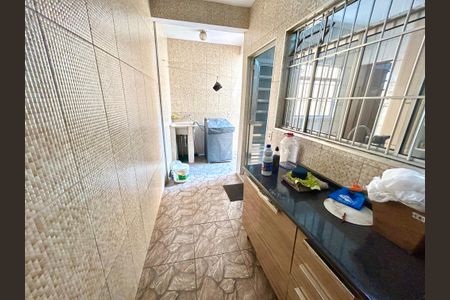 Casa à venda com 260m², 3 quartos e 2 vagasÁrea de Serviço