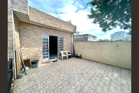 Casa à venda com 260m², 3 quartos e 2 vagasVaranda da Sala