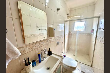 Casa à venda com 260m², 3 quartos e 2 vagasBanheiro 2