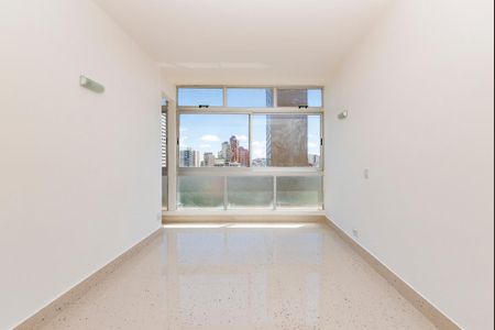 Apartamento para alugar com 64m², 1 quarto e sem vagaQuarto