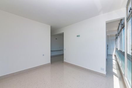 Apartamento para alugar com 64m², 1 quarto e sem vagaQuarto