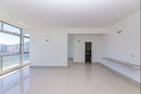 Sala de apartamento para alugar com 1 quarto, 64m² em Funcionários, Belo Horizonte