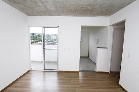 Sala de apartamento para alugar com 2 quartos, 50m² em Alto Caiçaras, Belo Horizonte