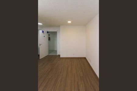 Apartamento para alugar com 41m², 2 quartos e sem vagasala