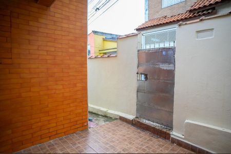 Casa para alugar com 80m², 2 quartos e sem vaga Casa para alugar com 80m², 2 quartos e sem vagaVaranda