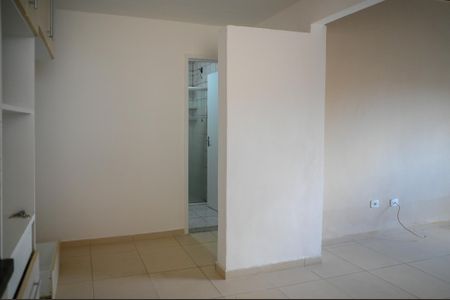 Casa para alugar com 80m², 2 quartos e sem vaga Casa para alugar com 80m², 2 quartos e sem vagaCozinha