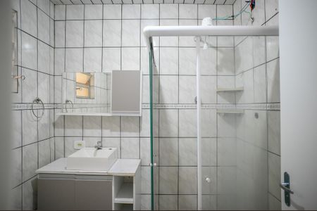 Casa para alugar com 80m², 2 quartos e sem vaga Casa para alugar com 80m², 2 quartos e sem vagaBanheiro